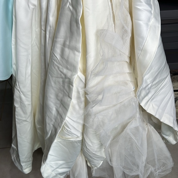 HOUSE OF CB 'Mademoiselle' White Tulle Midi Dress NWOT - Picture 11 of 12